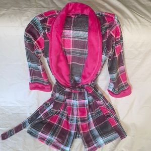 Ulta Plaid Pink and Gray Robe, NEW